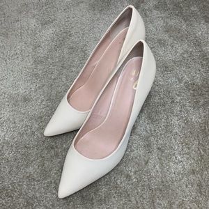 LAST CHANCE Mix No. 6 matte nude pumps